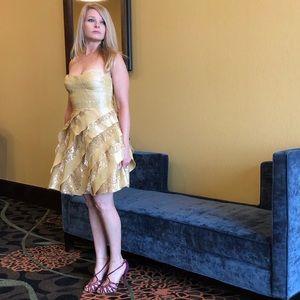 Gold Sequin Accent Strapless Cocktail Dress Sz 3/4